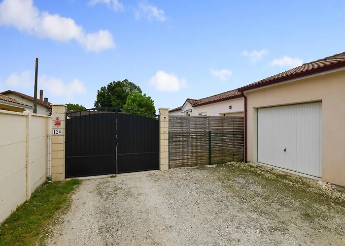 Zen In Shared With Pool Owner-on Site *